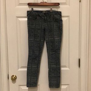 Skinny jeans with pattern